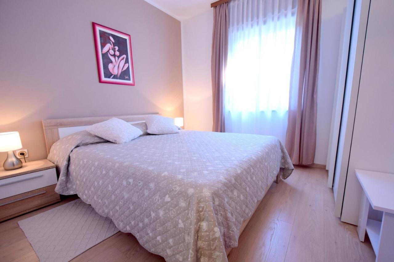 Apartments Andrea Малинська Екстер'єр фото
