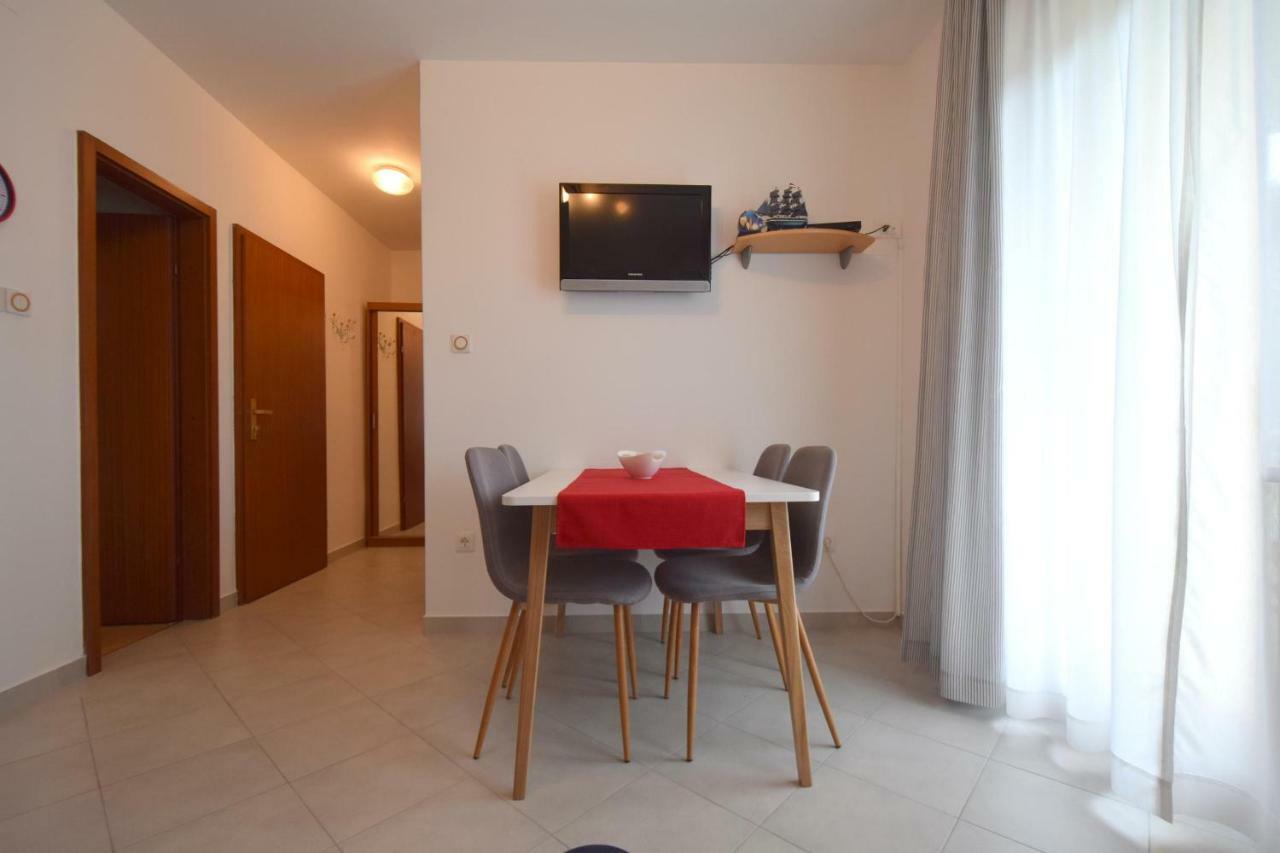 Apartments Andrea Малинська Екстер'єр фото